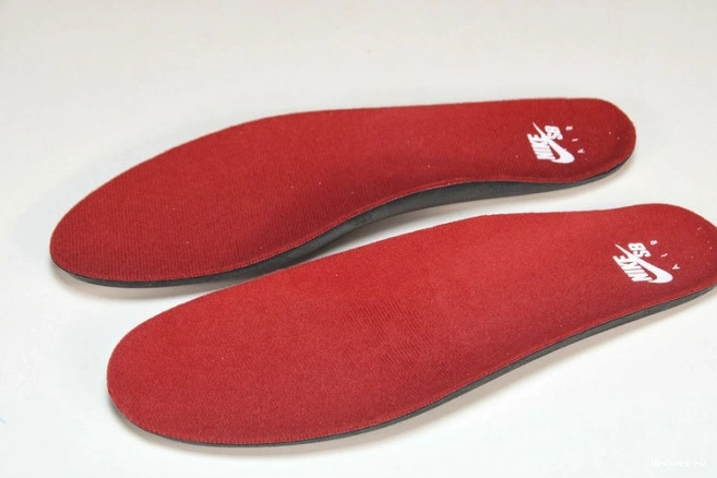   DR5415-103  SB Green Retro Jordan 4 Pine 0121